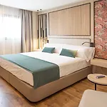 Hotel Soho Boutique 4*