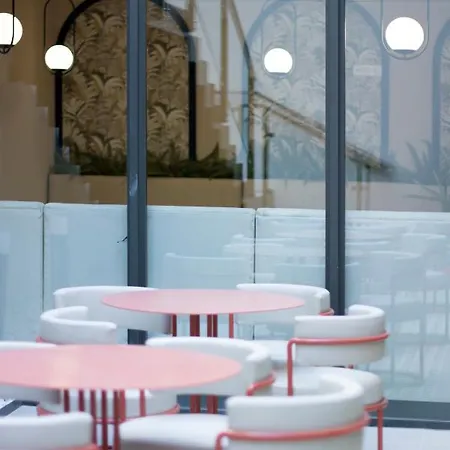 Hotel Soho Boutique 4*