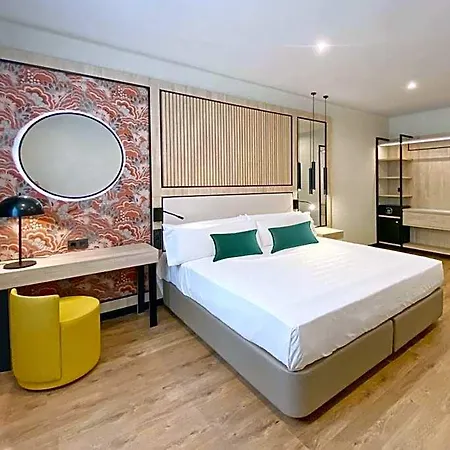 Soho Boutique Hotel 4*