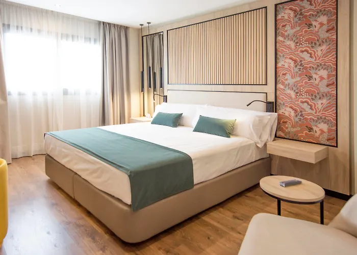 Отель Soho Boutique 4*