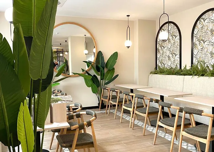 Hotel Soho Boutique 4*